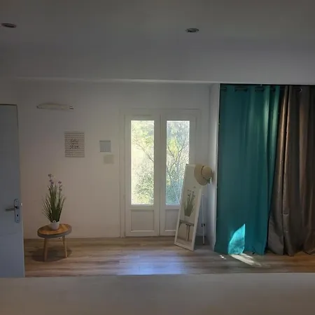 Nouveau Bas De Villa, Confort Et Detente Daire Bastelicaccia