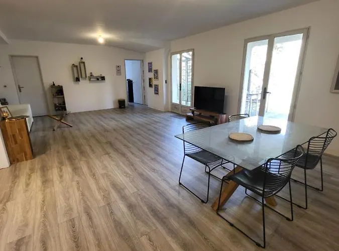 Nouveau Bas De Villa, Confort Et Detente Apartment
